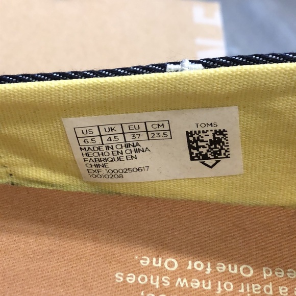 Toms - Picture 5 of 6